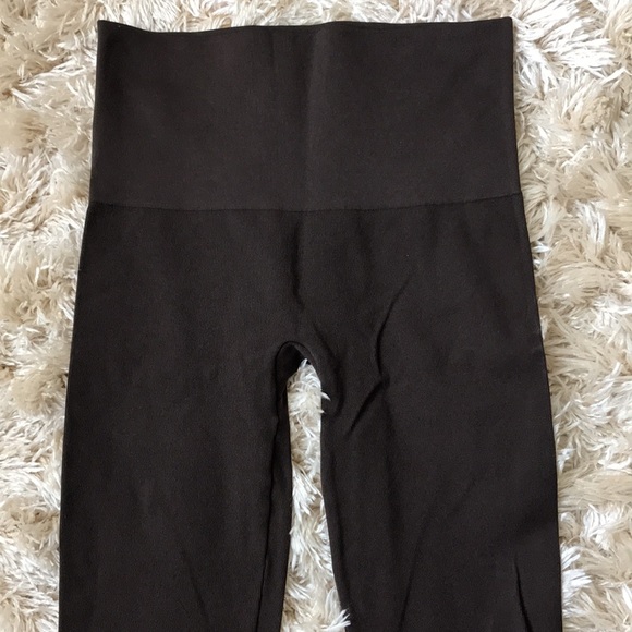 Spanx By Sara Blakely - Picture 2 of 4